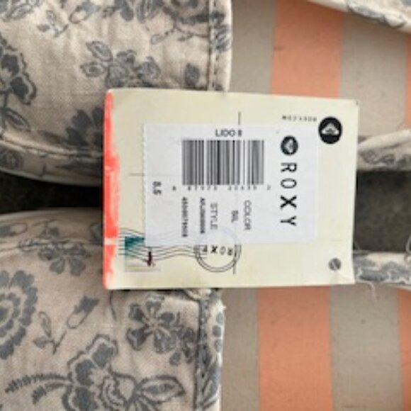 NWT ROXY Slip-On Casual Shoes/Sneakers Lido II Women's Size 8.5 - Picture 3 of 9